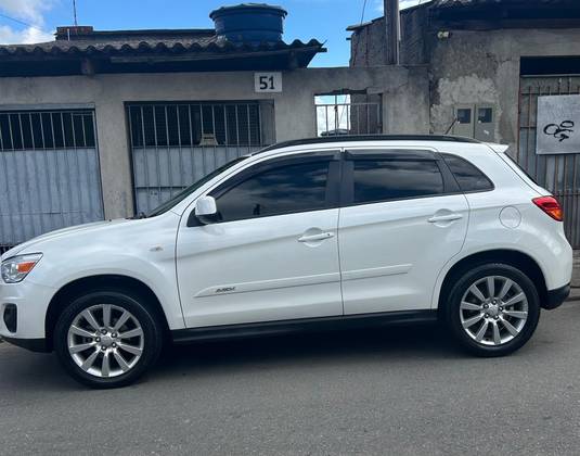 MITSUBISHI ASX 2.0 4X2 16V GASOLINA 4P AUTOMÁTICO MITSUBISHI ASX 2.0 4X2 16V GASOLINA 4P AUTOMÁTICO